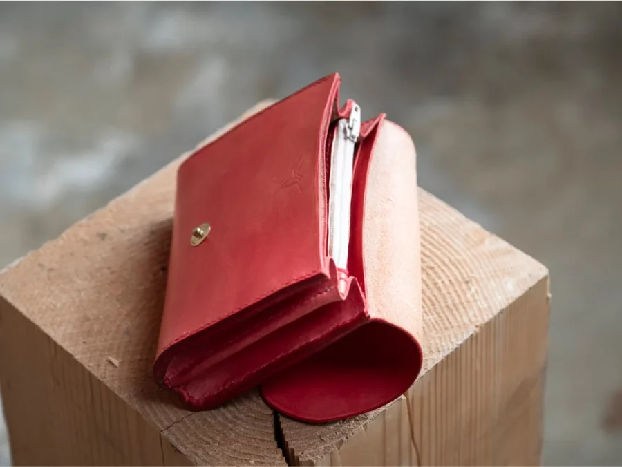 intérieur du portefeuille sphinx rouge